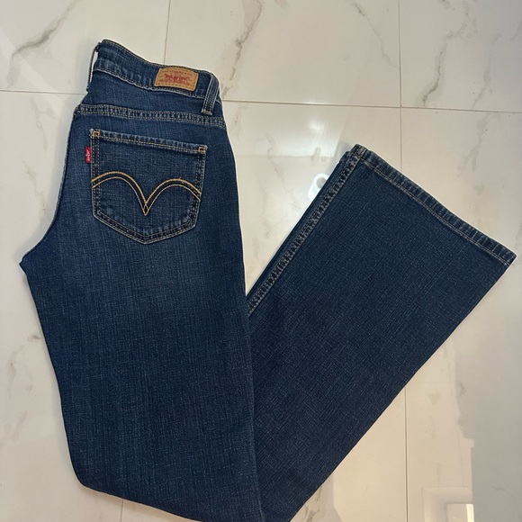 Levis Strauss & Co. Too Super Low 524 Jeans Women 1 (S/C) Boot Cut. - Picture 4 of 5